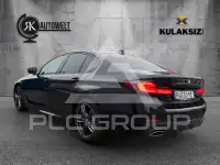 2021 BMW 530