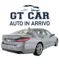 2021 BMW 530