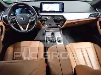 2021 BMW 530