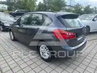 2021 BMW 218