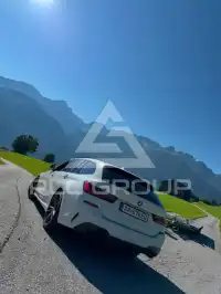 2021 BMW 320