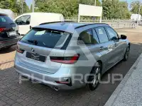 2021 BMW 320