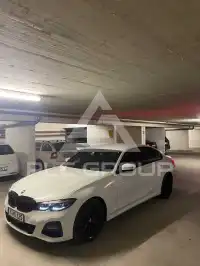 2021 BMW 320