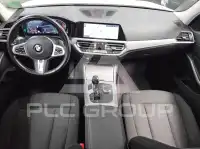 2021 BMW 320