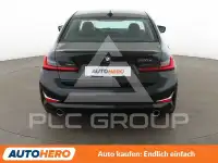2021 BMW 320