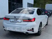 2021 BMW 320