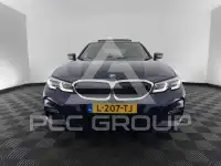2021 BMW 320