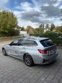 2021 BMW 320