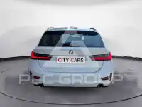 2021 BMW 320