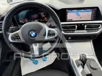 2021 BMW 320