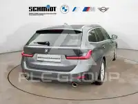 2021 BMW 320
