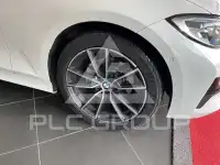 2021 BMW 320