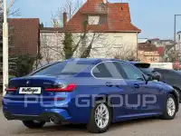 2021 BMW 320