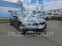 2021 BMW 320