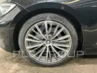 2021 BMW 320