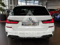 2021 BMW 320