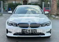 2021 BMW 320