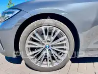 2021 BMW 320