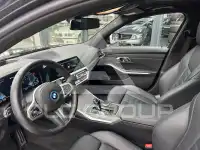 2021 BMW 320