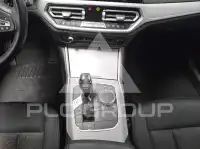 2021 BMW 320