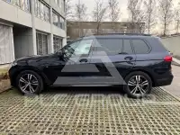 2021 BMW X7