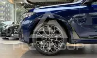 2021 BMW X7