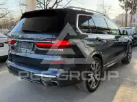 2021 BMW X7