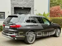 2021 BMW X7