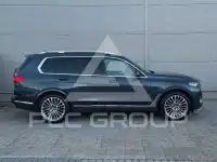 2021 BMW X7