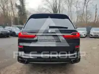 2021 BMW X7