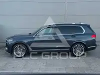 2021 BMW X7