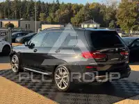 2021 BMW X7
