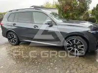 2021 BMW X7