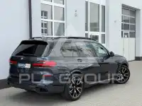 2021 BMW X7