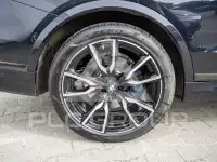 2021 BMW X7