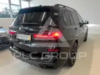 2021 BMW X7