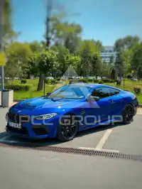2021 BMW M8