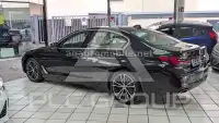 2021 BMW 520