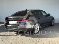 2021 BMW 520