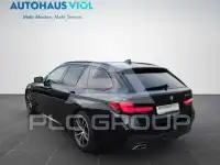 2021 BMW 520