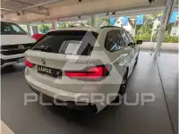 2021 BMW 520