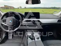 2021 BMW 520
