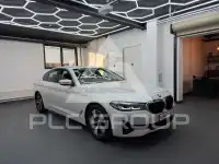 2021 BMW 520