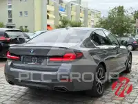 2021 BMW 520