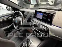 2021 BMW 520