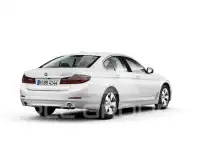 2021 BMW 520