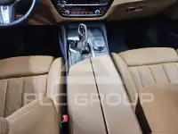 2021 BMW 520