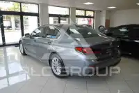2021 BMW 520