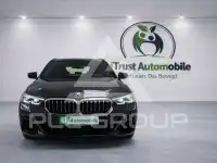 2021 BMW 520