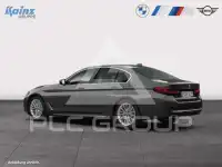 2021 BMW 520